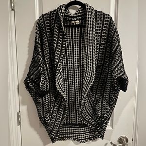 Anthropologie|moth black/white open cardigan